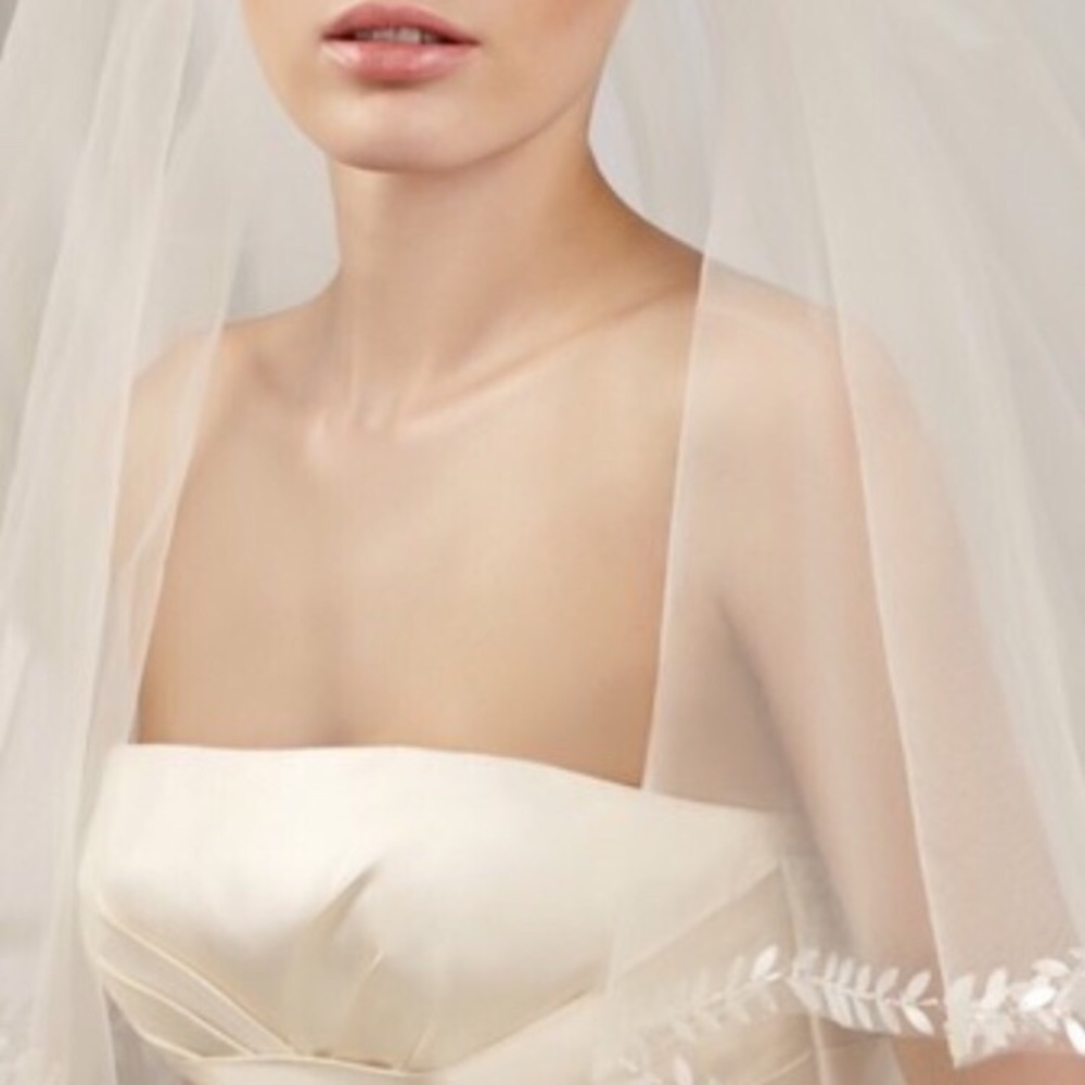 Pronovias wedding veil with blusher